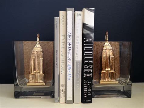 Magical house shaped 3d bookends
